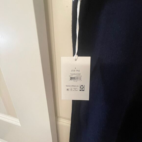 NWT Free Assembly Women's Sleeveless Floral Jacquard Mini Sweater Dress Size L - Picture 4 of 9